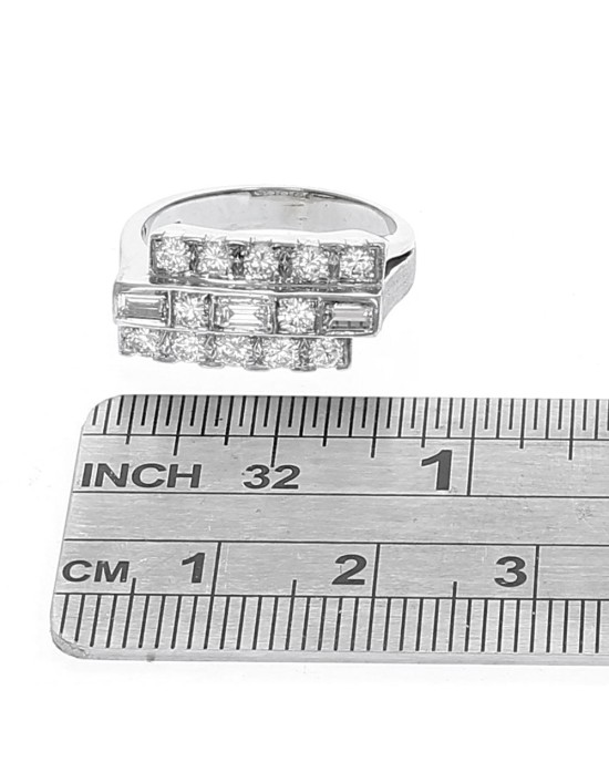 3 Row Round and Baguette Diamonf Staggered Ring